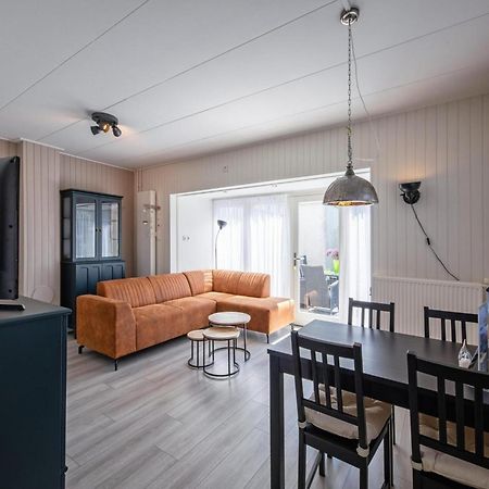 Holiday Home With Garden And Beach De Koog  Exterior foto